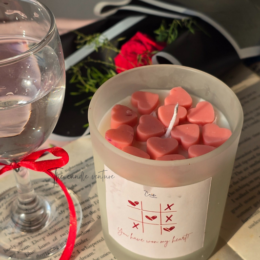 Heart confetti Candle